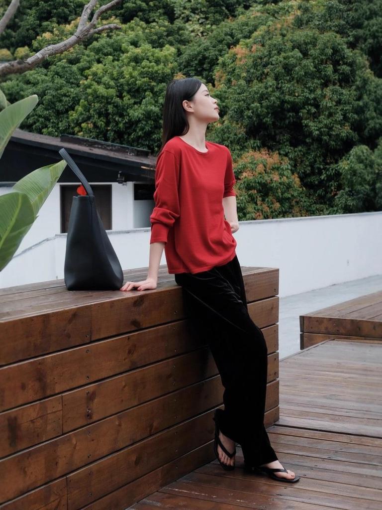 Festive Season Super120S Wool Crew Neck Rolled Edge Sweater