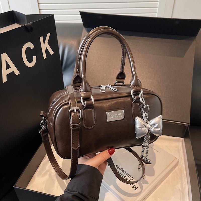 Fashion Commuter Shoulder Handbag Women's New Versatile Messenger Small Square Bag