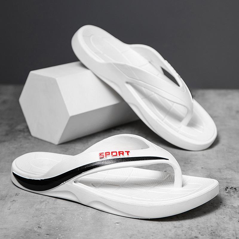 Flip-flops Sommertrend for menn Mote Utvendig slitasje for menn Klip-fot Dra Sklisikker slitasjebestandige strandsandaler Tøfler