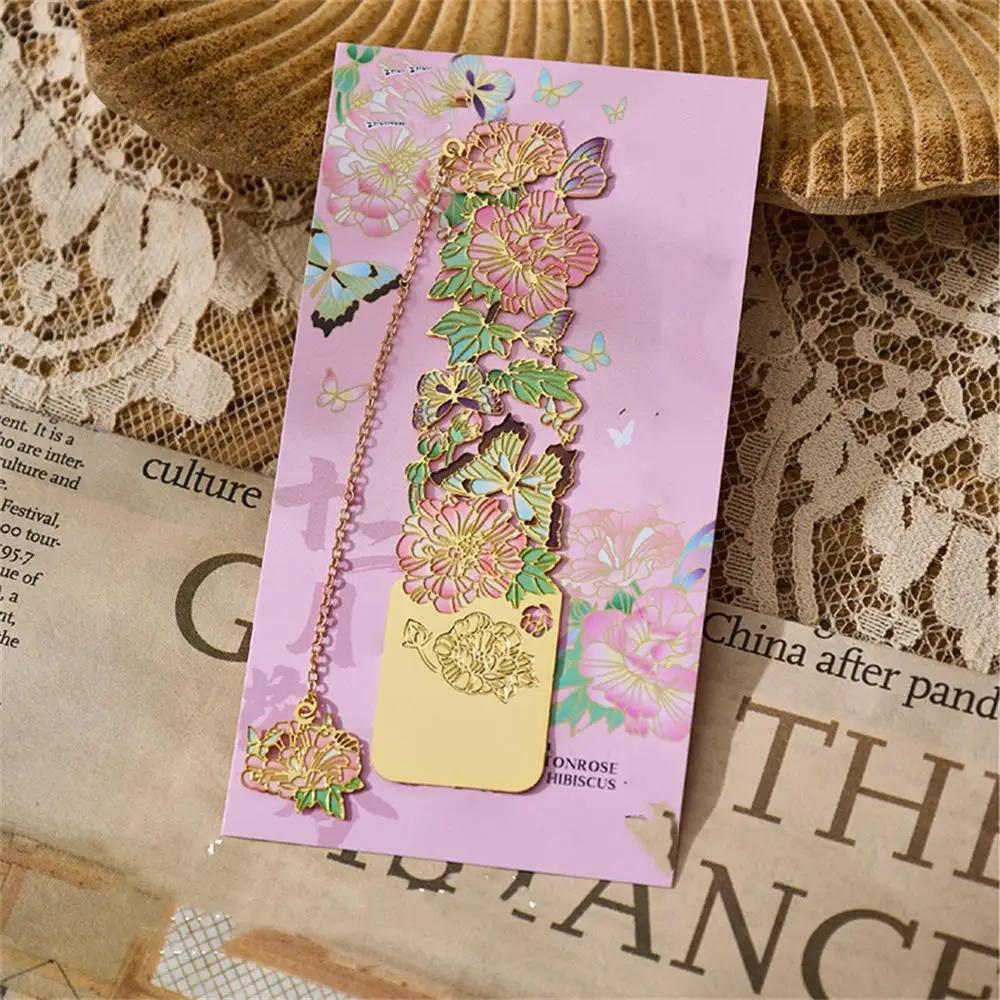 Aesthetic Stationery Metal Bookmark Hollow Flower Painting Bookmarks Student Reading Book Clip Book Accessories Teacher Gift