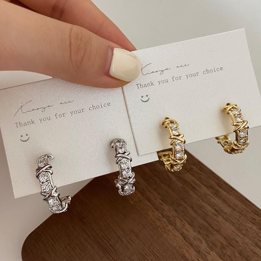 Zirconia Highquality Stunning Earrings With Dazzling Full Diamond Design For Elegant Style Womens