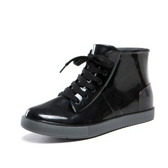 

Korean Style Mid-Calf Women s Rain Boots with Removable Cotton Liner and Non-Slip Soles 39