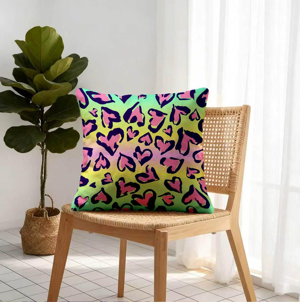 Throw Pillow 18.18 Inch Chic Leopard Print, Cushion Accent Pillow Includes Pillow Core, Nice Decor For Sofa Car Indoor Space