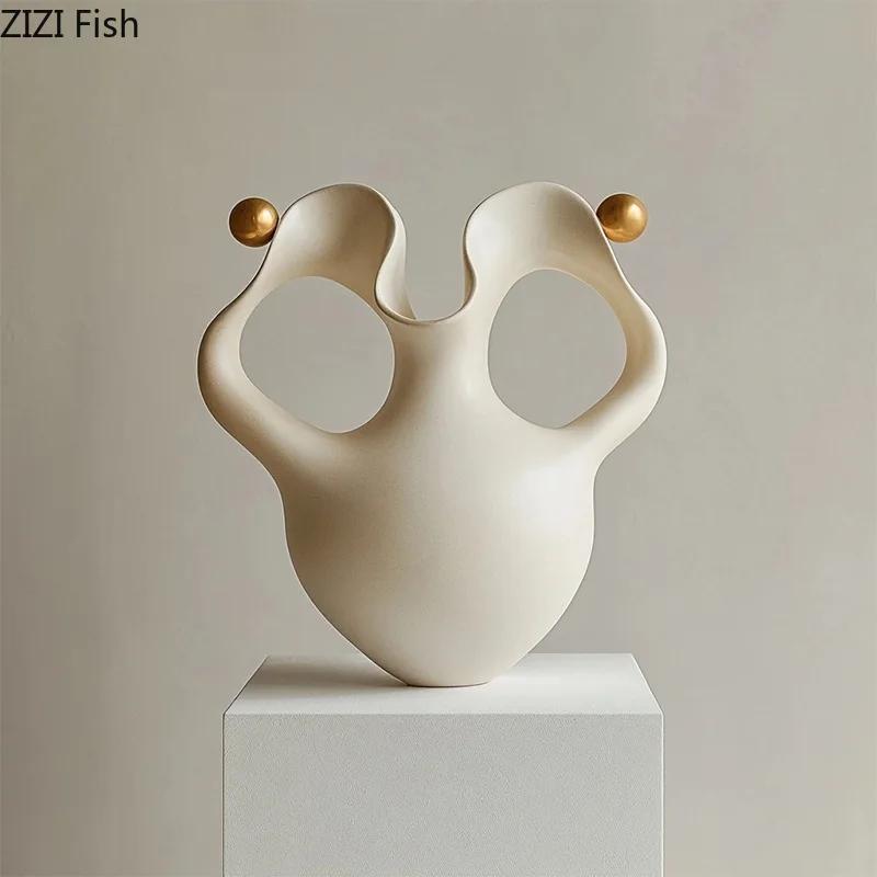 Nieregularny Pognieciony Wazon Kreatywne Nieregularne Skręcone Ozdoby Dekoracja Biurka Abstrakcyjne Rękodzieło Rzeźba z Żywicy Estetyczny Wystrój Pokoju