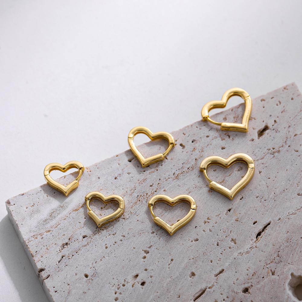 12/14/16mm Fashion Smooth Gold Color Love Heart Hoop Earrings Simple Cute Heart Circle Piercing Earring Buckle Statement Jewelry