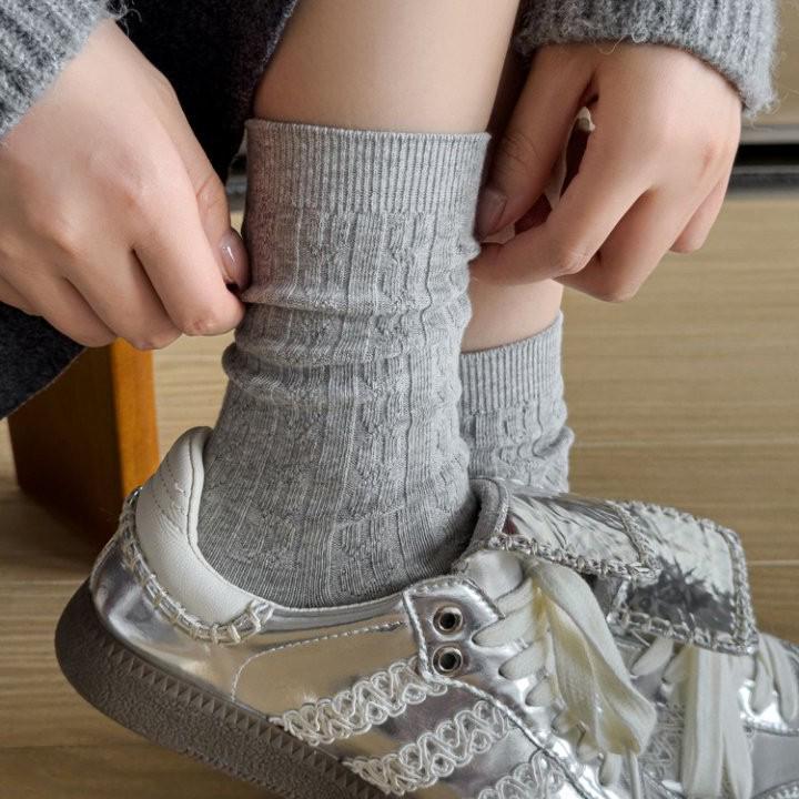Damen Zopfmuster Mid-Calf Socken - Japanisch Retro, Reine Baumwolle, Sportlich, Scrunchy, Herbst/Winter Trend