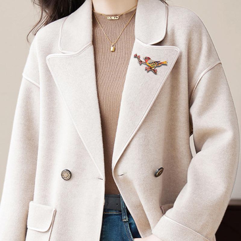 Jurchen Magpie Cute Bird Enamel Collar Pin Accessories Brooch