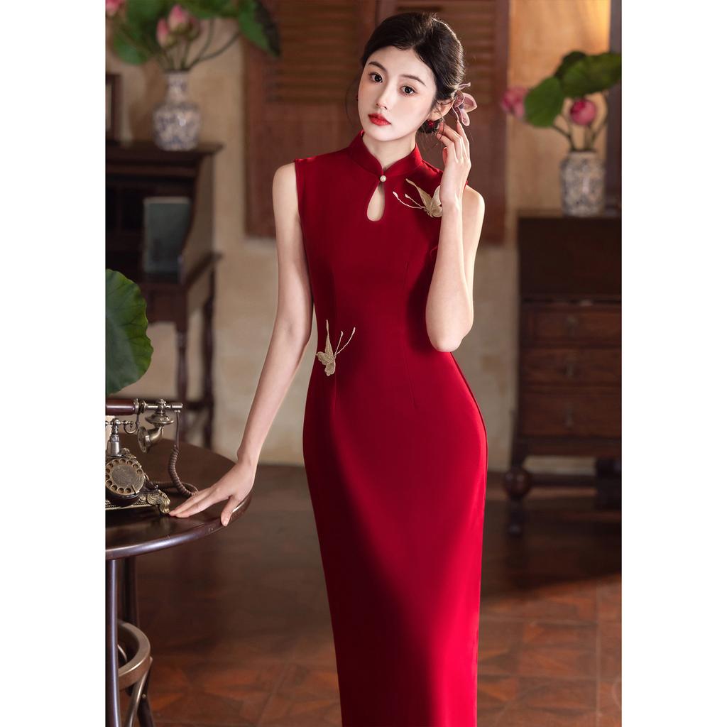 Sleeveless red cheongsam 1011 new toast dress bride women summer new Chinese engagement dress embroidery