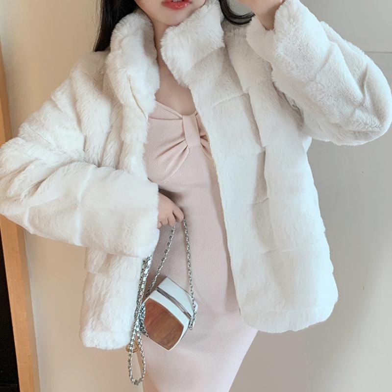 France Elegant Fur Warm Short Coat Women Winter Fleece Vintage Stand Collar Wool Jacket Korean Fashion Designer Clothes 2024 New