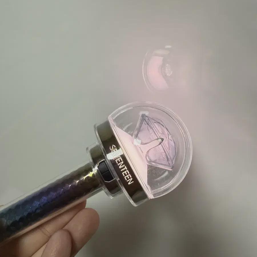 

Seventeen Cheering Stick Carat Bong Key Ring