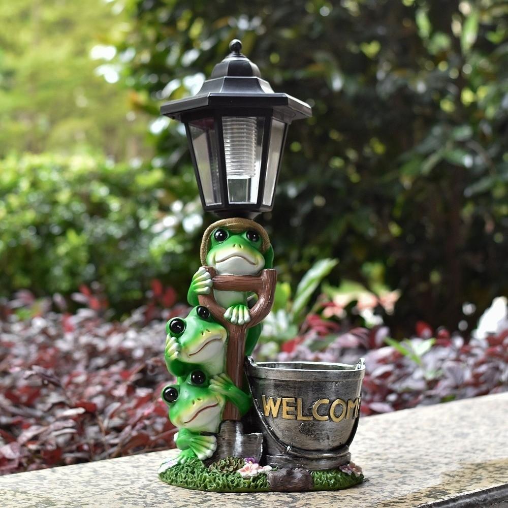 Lifelike Frog Plant Pot  Light Weatherproof Solar Frog Lamp Frog Statue Solar Light  Pathway Decor