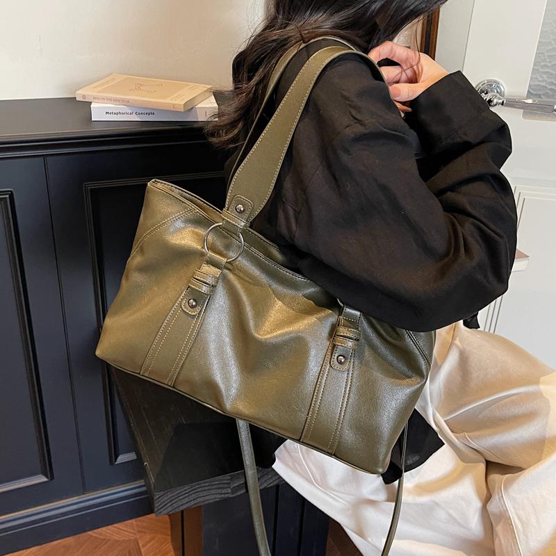 Fashion Womens Soft Leather Tote Bag Large Capacity Commuter Shoulder Bag with Adjustable Strap for Work School Shopping Work Travel Daily Use