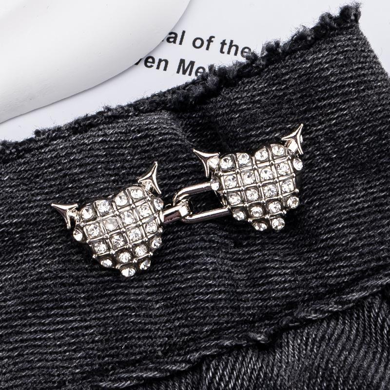 

Бриллиантовая пряжка на талию в форме сердца, пряжка-шип в форме сердца, съемная пряжка на талию без гвоздей и швов, увеличение линии талии джинсов 2 pairs