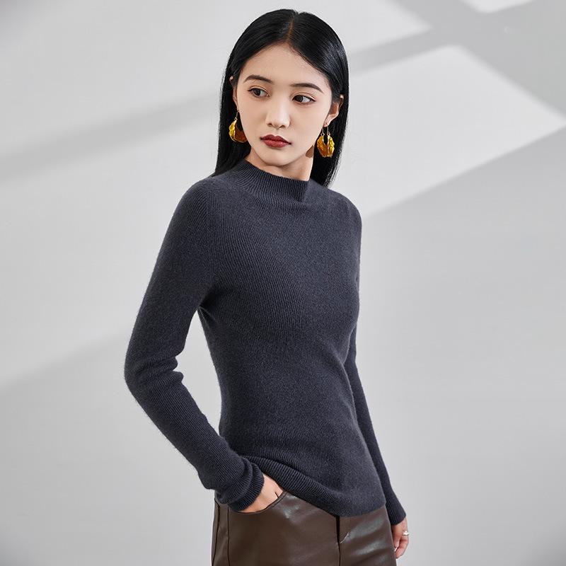 Women's Striped Cashmere Knit Sweater: 2025 Autumn/Winter, Soft & Fluffy, Elegant Slim-Fit Half-High Neck Base Layer.