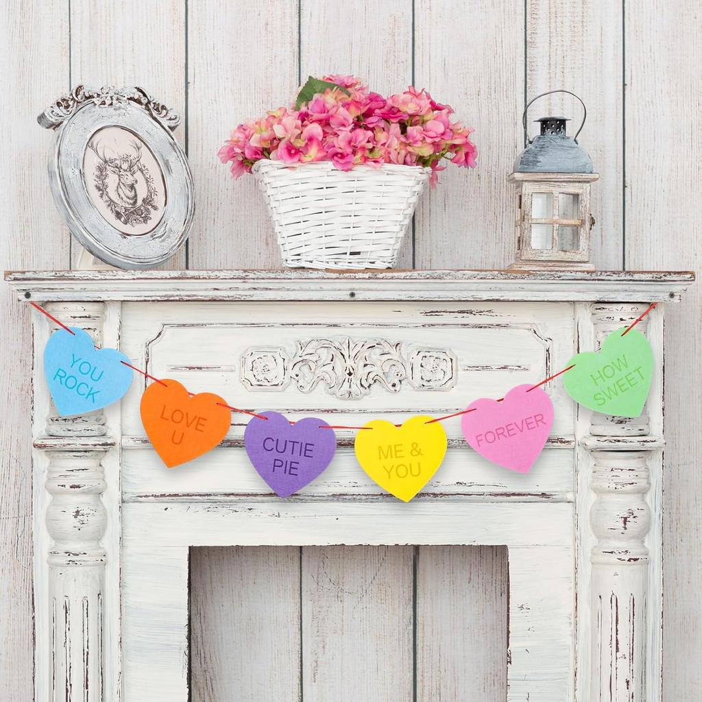 Whaline Valentine's Day Felt Heart Garland Banner for Indoor Outdoor Wedding Engagement Anniversary Party Favor(9.8 feet)
