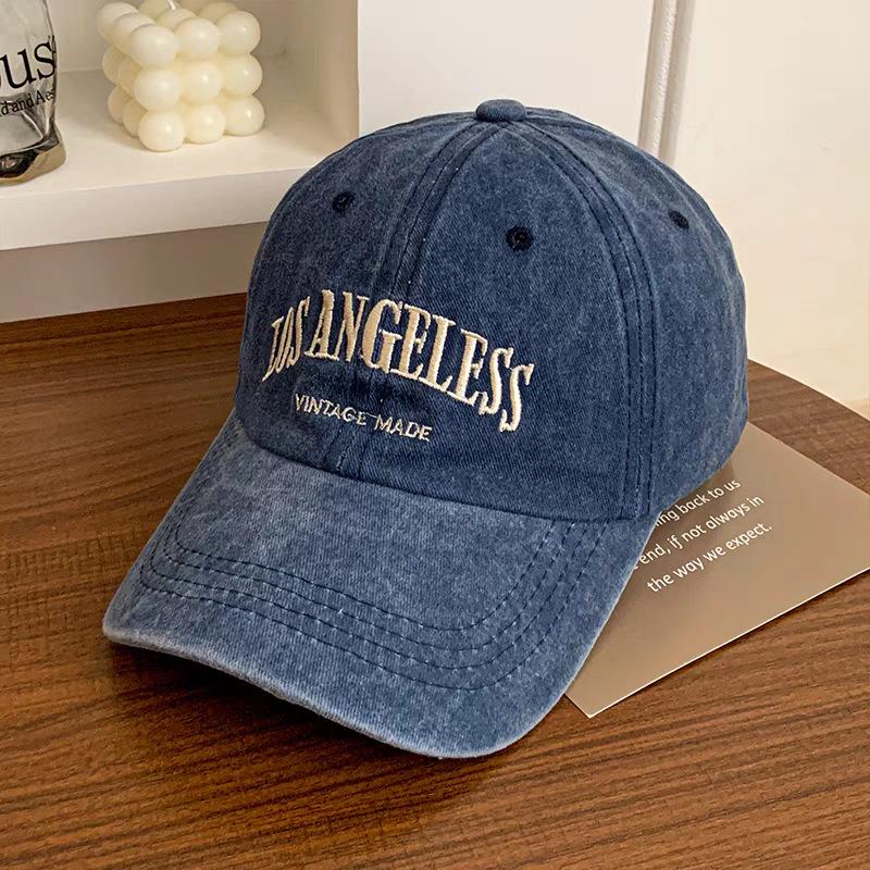 Yu Shuxin Style Retro Duckbill Cap: Trendy Korean Embroidered Baseball Hat for Men and Women