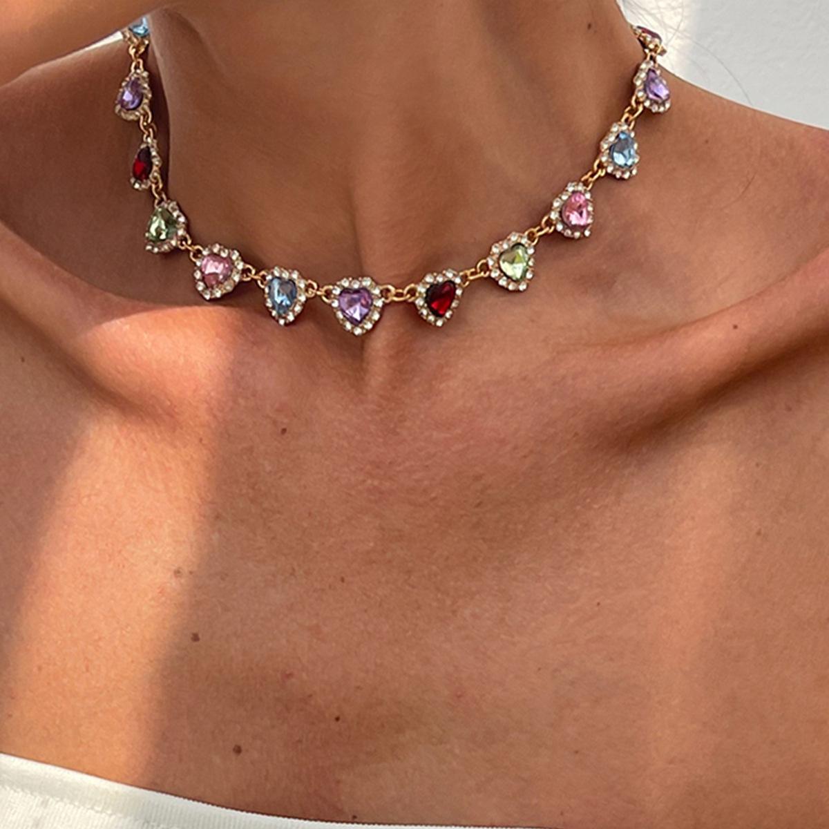 Light Luxury Style Diamond-Set Love Collarbone Necklace Female, Fashionable Dopamine Color Neck Chain Choker