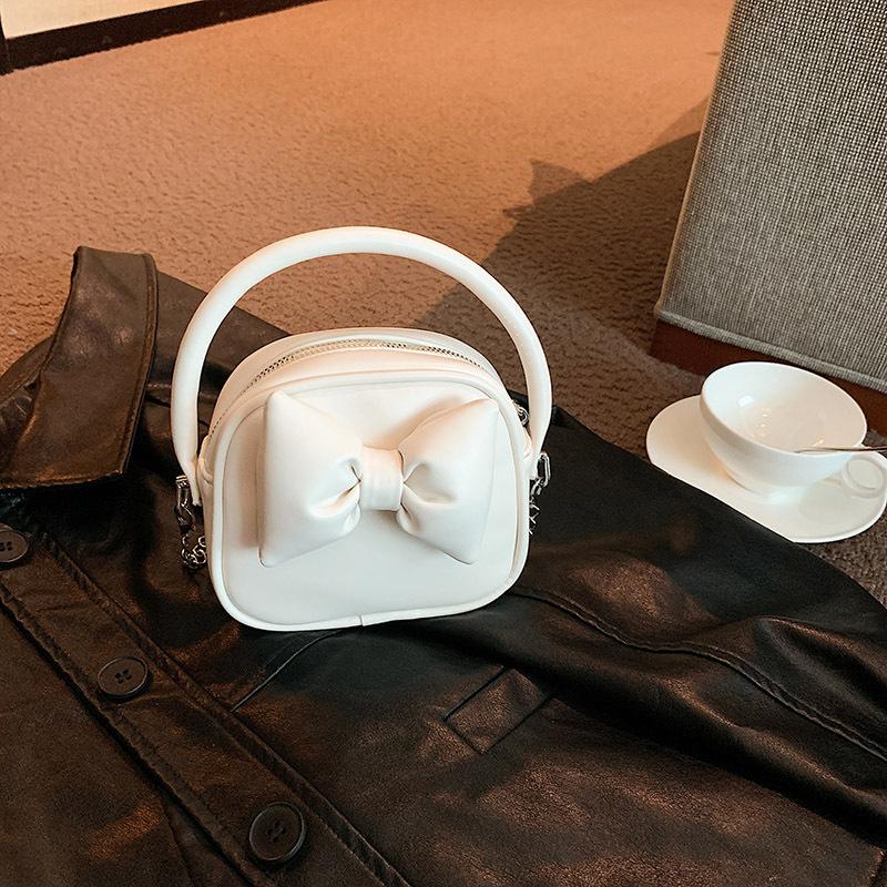 Chic Design Bowknot Women Handbags Solid Colour All-Matched Chains Crossbody Bags  New Female Mini Square Packs