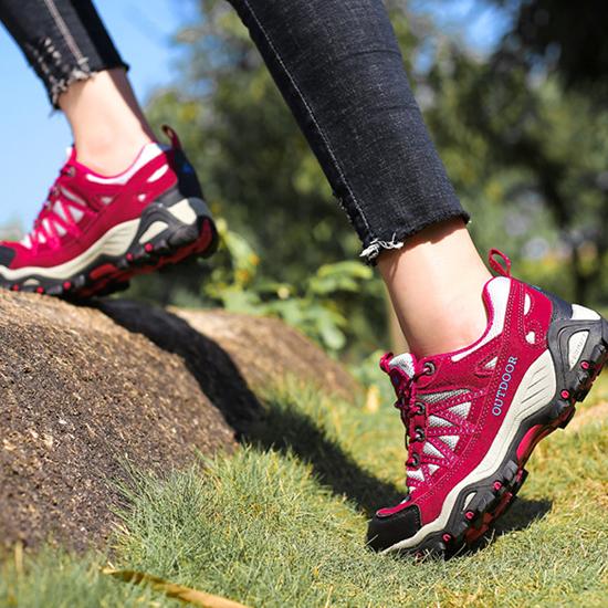 Large Outdoor Hiking Shoes for Couples, Spring and Summer Sports Shoes, Men's and Women's Mesh Fabric Anti Slip Travel Off-road Shoes