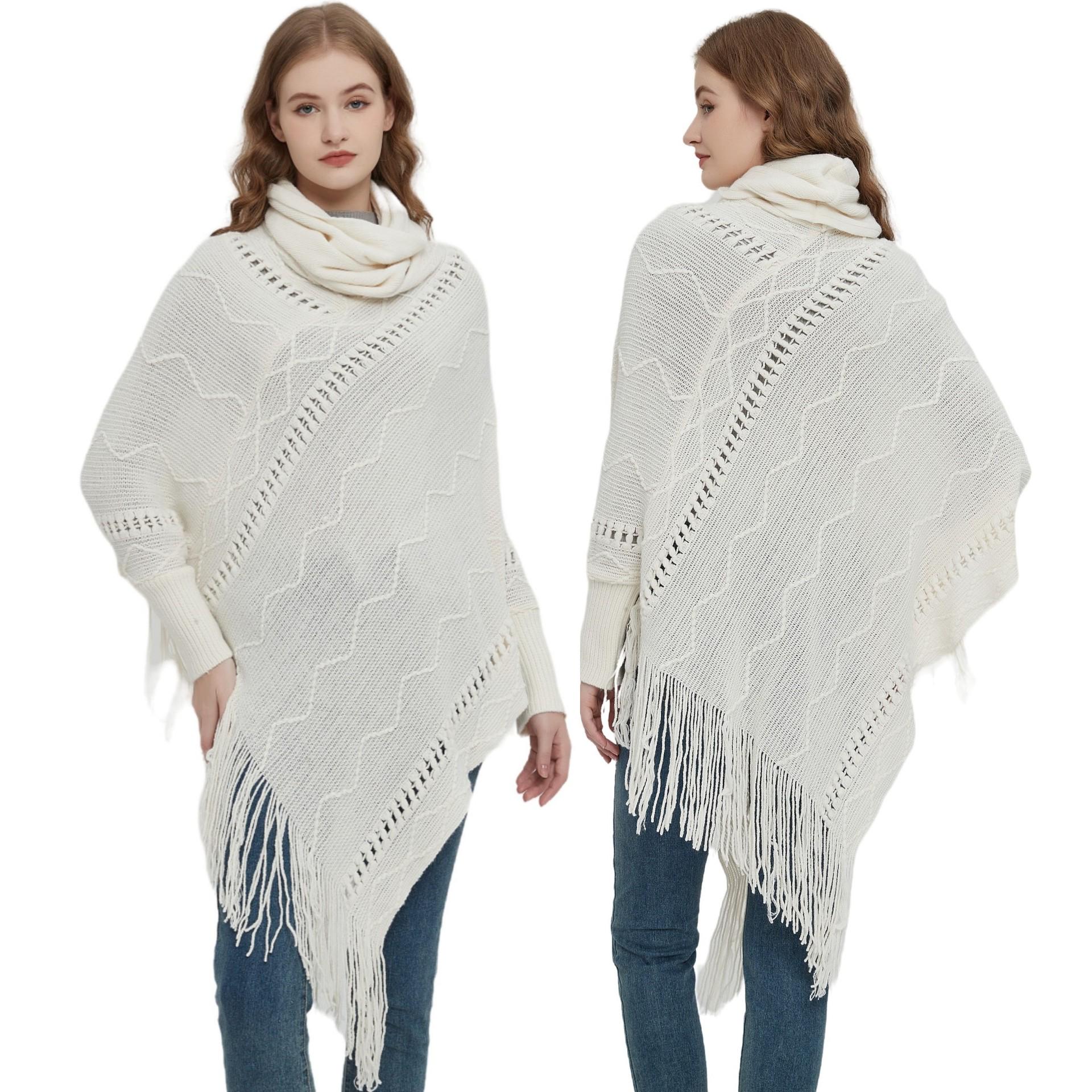 

Off-White Tassel Pullover Shawl Cloak with Hollow Collar - Fall/Winter Collection 98*86 cm бежевий