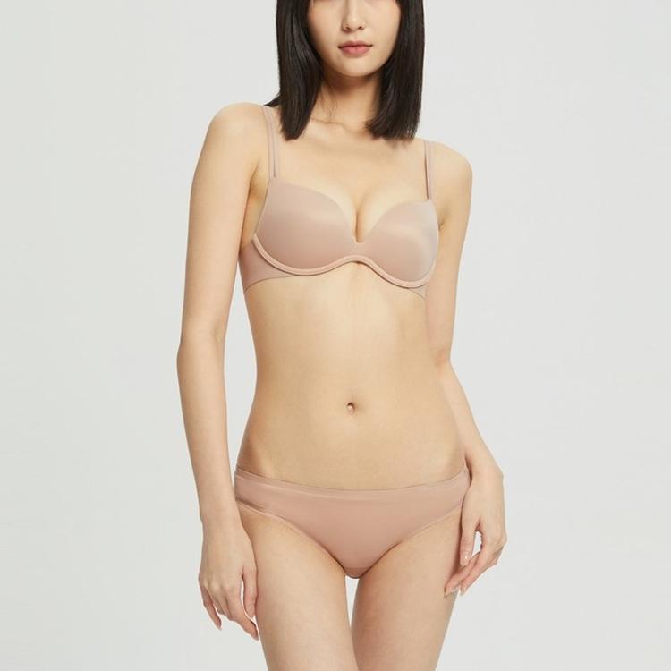 Calvin Klein Minimalist Logo Waistband Comfortable Lightweight Seamless Bikini Thong Women underwear Nude QF5945AD-9XV