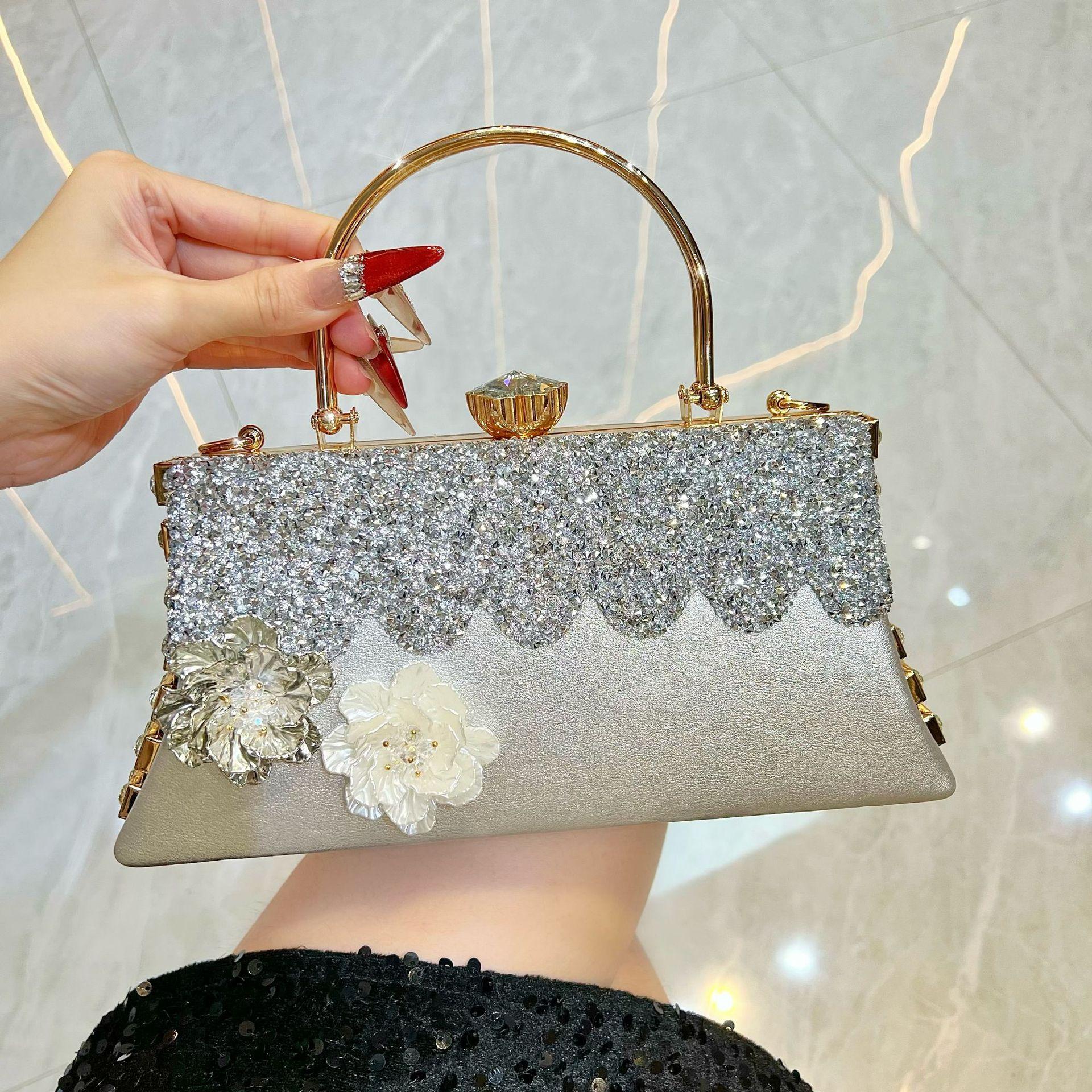 

Luxury Diamond Evening Bags For Women Elegant Chain Shoulder Crossbody Bags Party Wedding Bridal Clutch Ladies Purse Handbags 13.5-25.5-7cm срібний