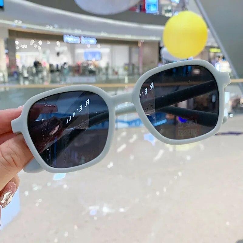 New Fashion Kids Sunglasses Square Kids Sunglasses Boys Girls Trendy Goggles Baby Student Glasses Party Glasses UV400