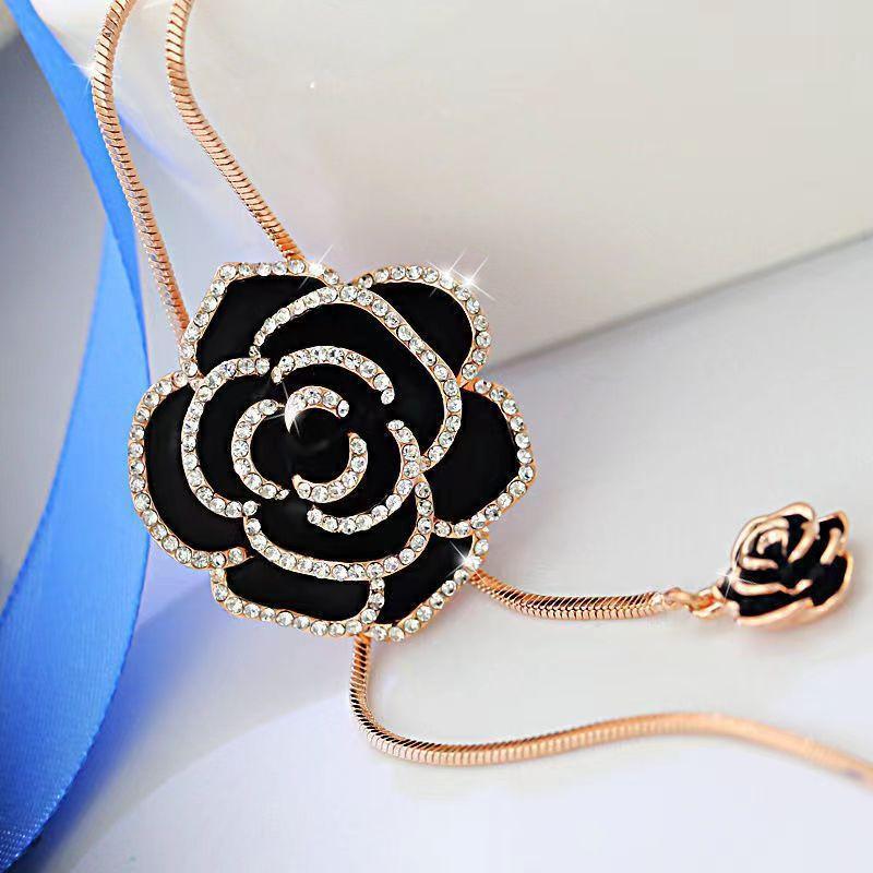 

Camellia sweater chain Internet celebrity necklace popular retro autumn and winter long design niche high-end light luxury necklace