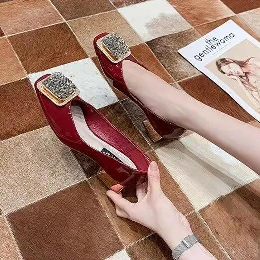 Fashion 2024 Fashion Pumps Shoes Women Medium Heel Trend Spring Summer Patent Leather Red Square Toe Shallow Mouth Women High Heels