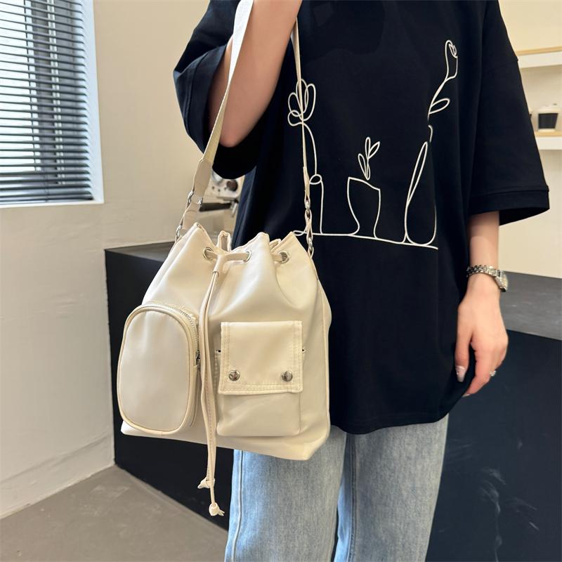 Women's drawstring bucket bag, large capacity shoulder bag, travel, leisure, cross-body bag