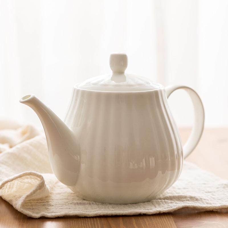 Bone China Coffee Pot Office Teapot Ceramic Large Capacity Tea Pot with Filter Creative Household Simple Handmade White Kettle
