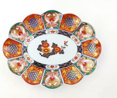 Hayashikuro Kiln, Old Imari Style, Gold-Painted Chrysanthemum Crest Oval Plate, Hasami Ware, Arita, Luxury OLDIMARI Gold-Painted, Gold Orchid Pattern,