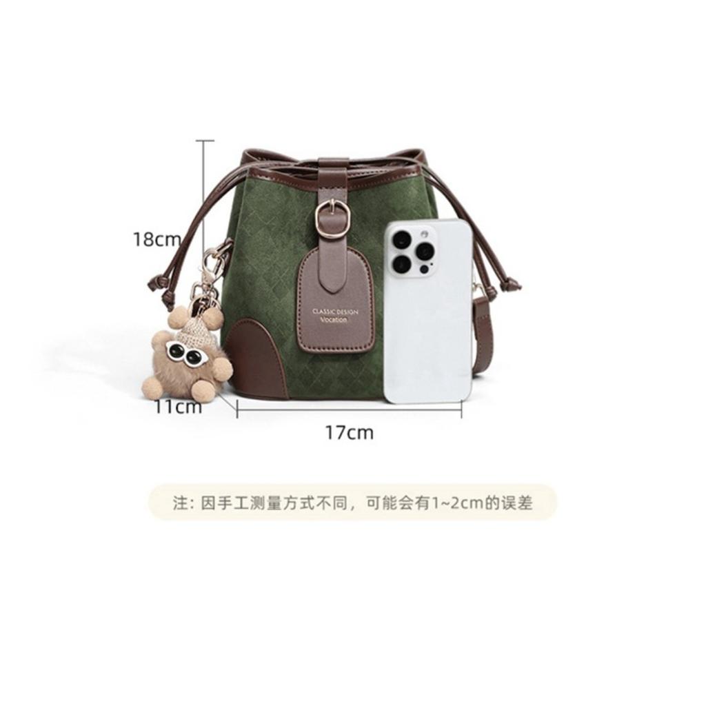 Bucket bag 2025 new women's bag autumn and winter shoulder bag small bag versatile high-end sense fashion commuter messenger bag