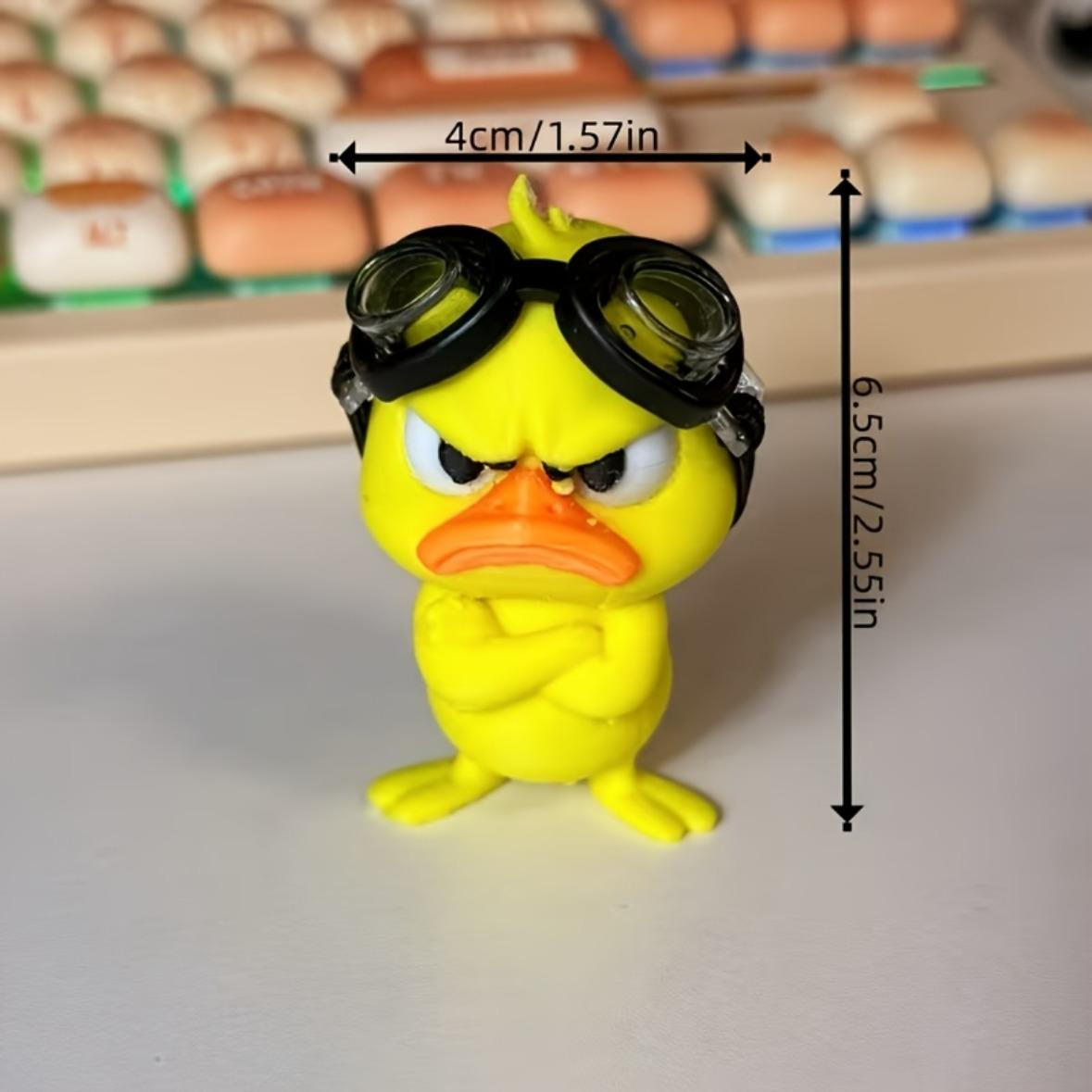 

A Lively Chest Hugging Duck Ornament with Swimming Goggles, Suitable for Multiple Scenes As Decoration and Party Gifts