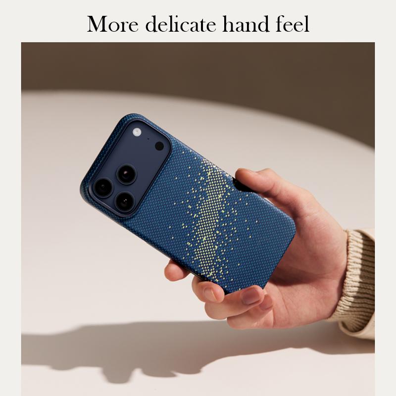 Funda de Fibra de Carbono Pitaka para iPhone 17 Pro Max Funda Trasera de Carga Inalámbrica para iPhone 17 Pro