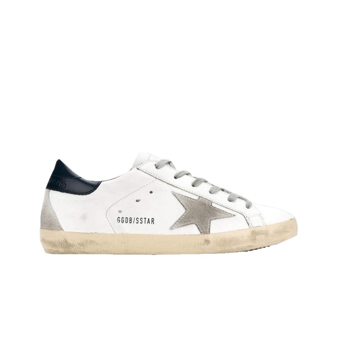 

(в) Кроссовки Golden Goose Superstar Белые с темно-синей пяткой 37W