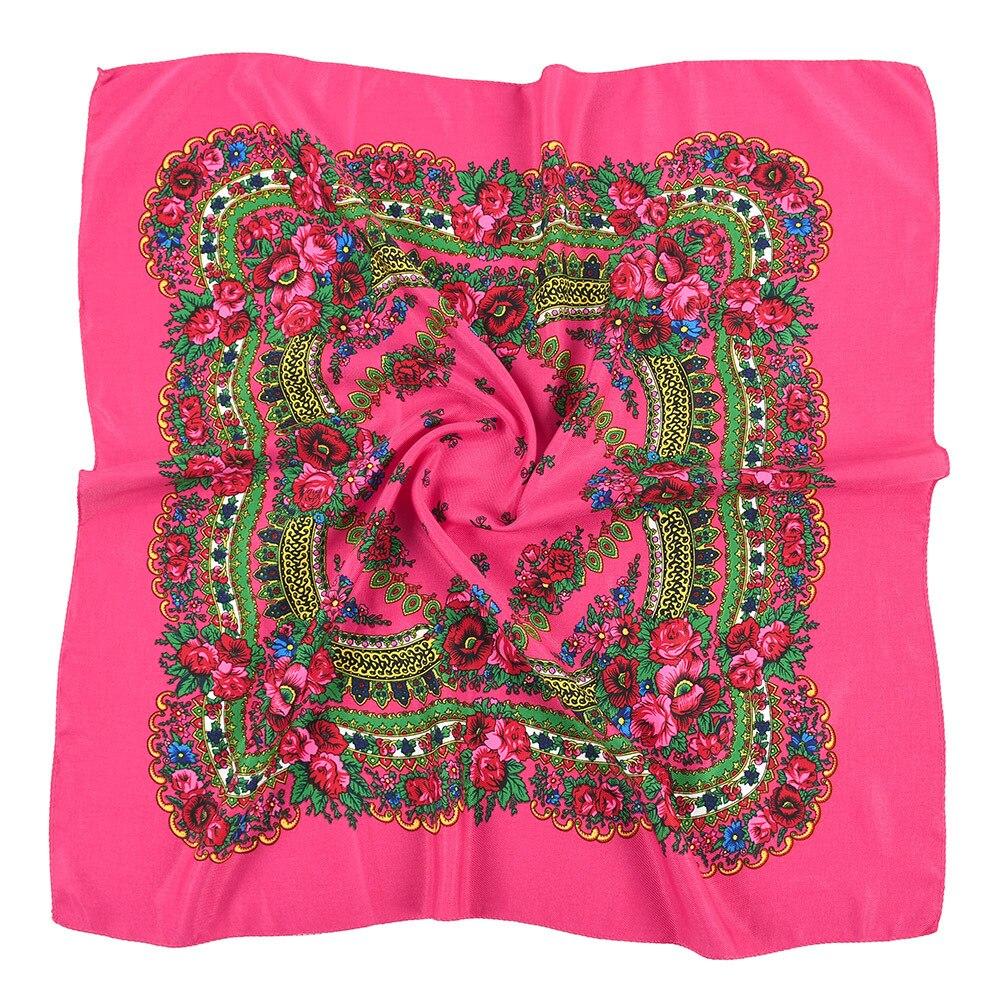 

Квадратный шарф с цветочным принтом в русском стиле 70*70 см розы красного