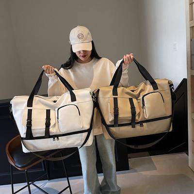 Large Capacity Travel Bag Women Sports Bag Lightweight Dry and Wet Separate Gym Bag Separation Shoes Bags