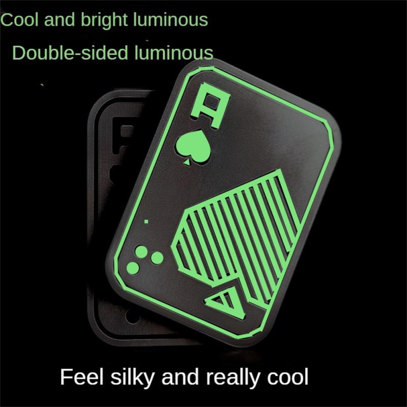 

Покер Фиджет Магнитная Нержавеющая сталь Покерная толкающая карта Металл EDC Ручной спиннер Фиджет Игрушка Игрушки для аутизма Сенсорные игрушки Снятие стресса Glossy And Smooth