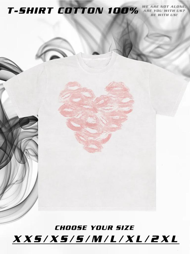 Oversized T-shirt with Kisses Print