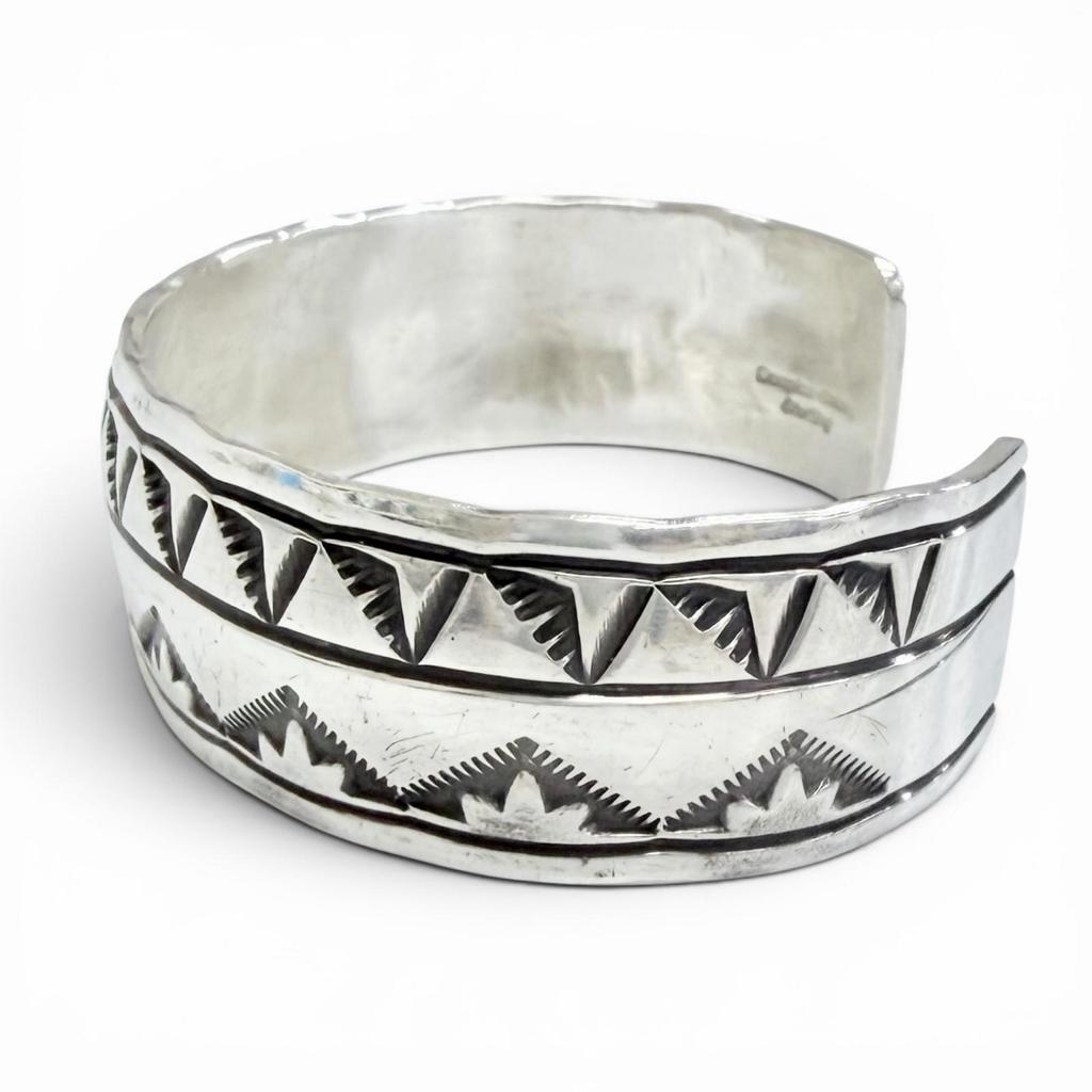 Great Navajo Stampwork Sunburst Mountain Pattern Bangle Bracelet Silver 925 Used