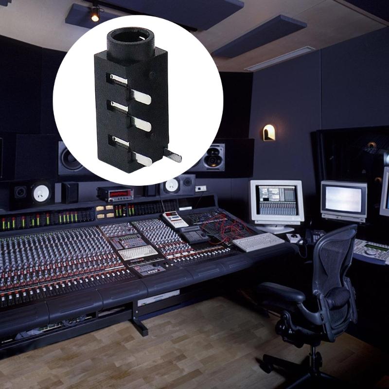 10pcs Compact 3.5mm Headphone Jacks PJ320A Connectors for Home Auditory System Upgrades and Maintenance