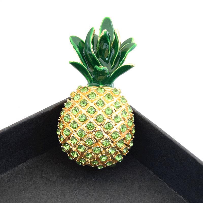 Green Diamond Pineapple Brooch – Summer Evening Gown & Suit Accessory