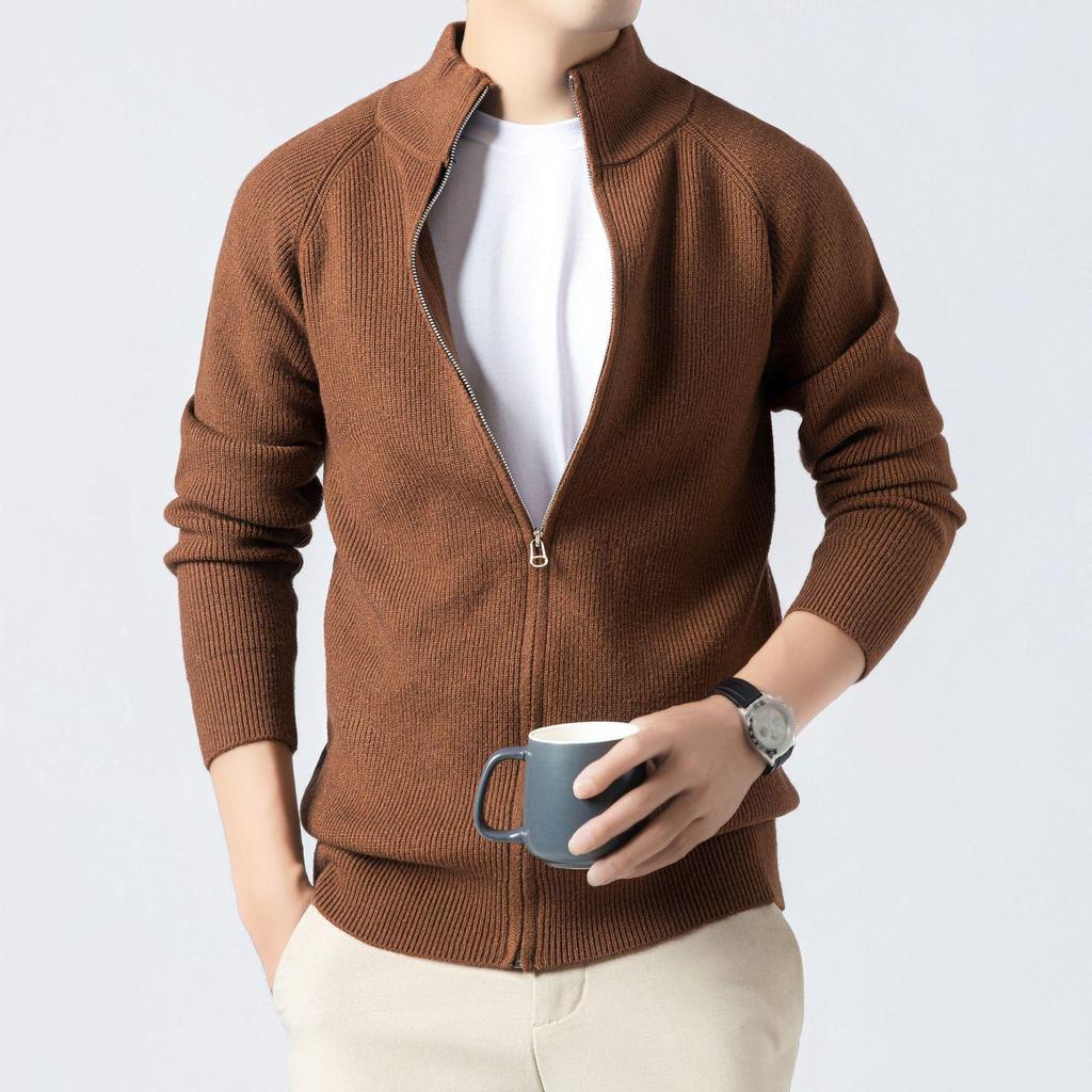 2025 Autumn/Winter Men's Stand-Up Collar Knitted Cardigan: Fashionable, Versatile Solid Color Sweater with Long Zipper.