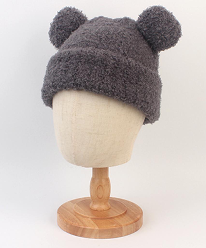 Yunibeosyeolkemiseuteuli Bear Knit Gray Beanie Bear Beanie