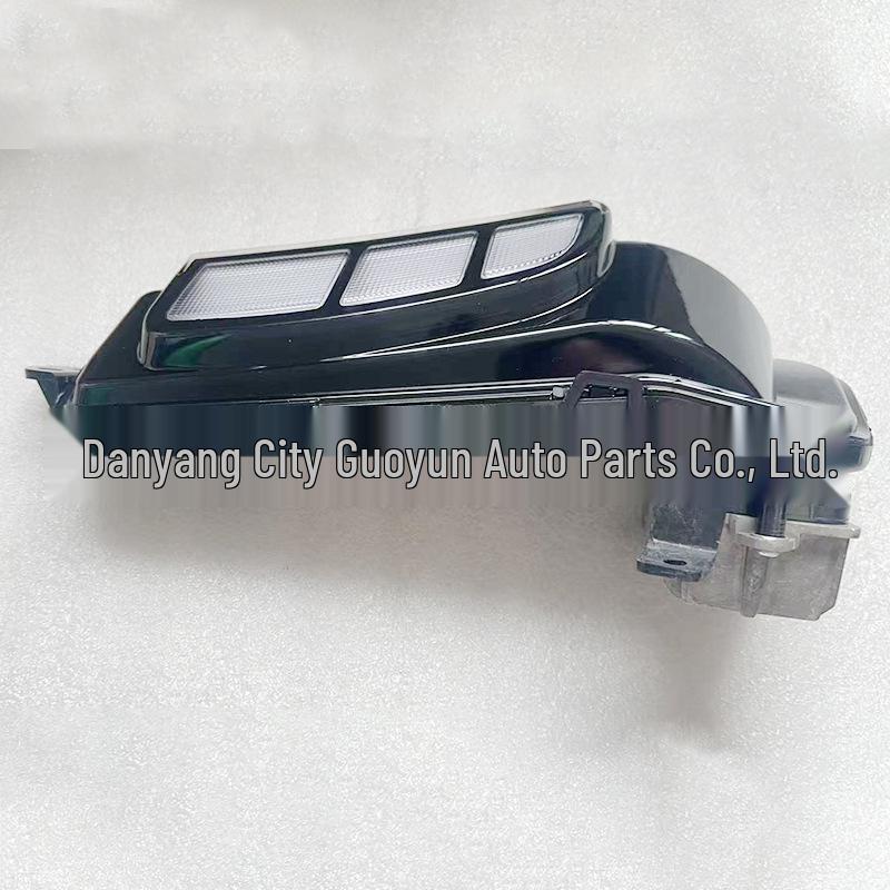 LED-Nebelscheinwerfer und Tagfahrleuchten für den Stoßfänger vorne des T-ROC R-Line 2022-2025