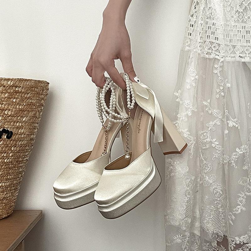 

Bow temperament high heels women s spring new wear waterproof table fashion super high heel sandals 39