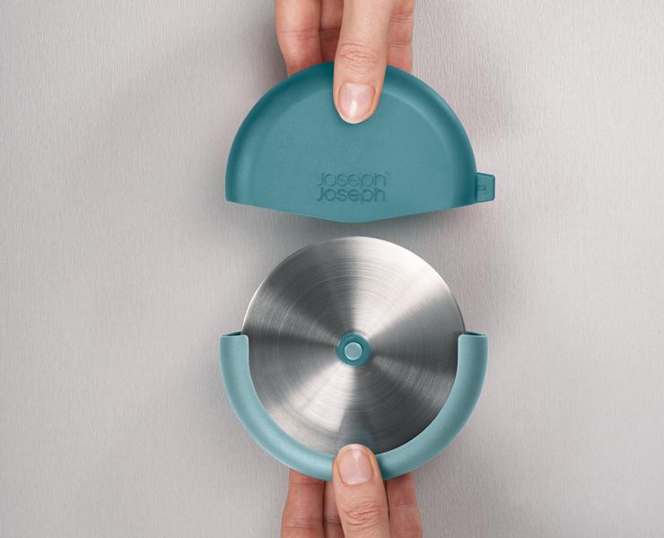 Joseph Joseph Pizza Cutter + Blade Guard Duo Dishwasher