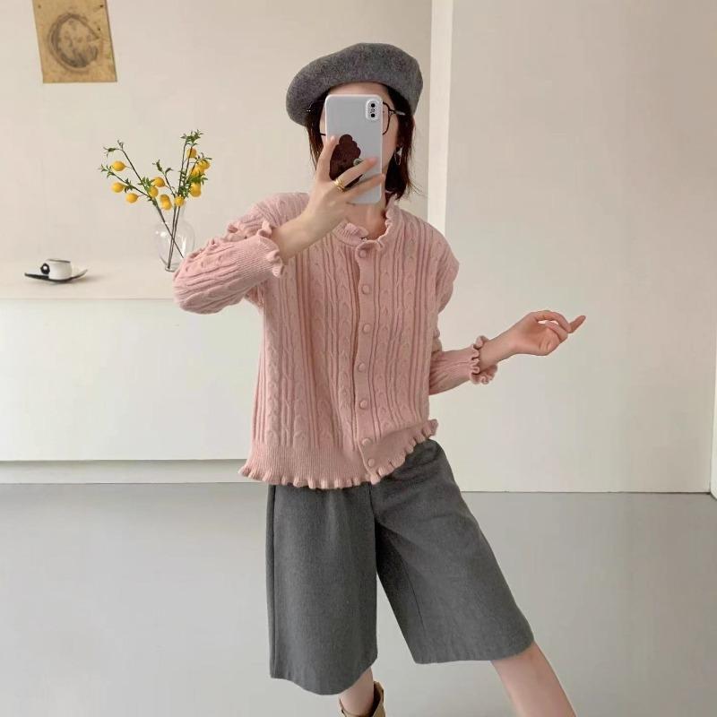 Lace round neck twist twisted knitted cardigan autumn and winter new sweet age-reducing design sweater jacket women