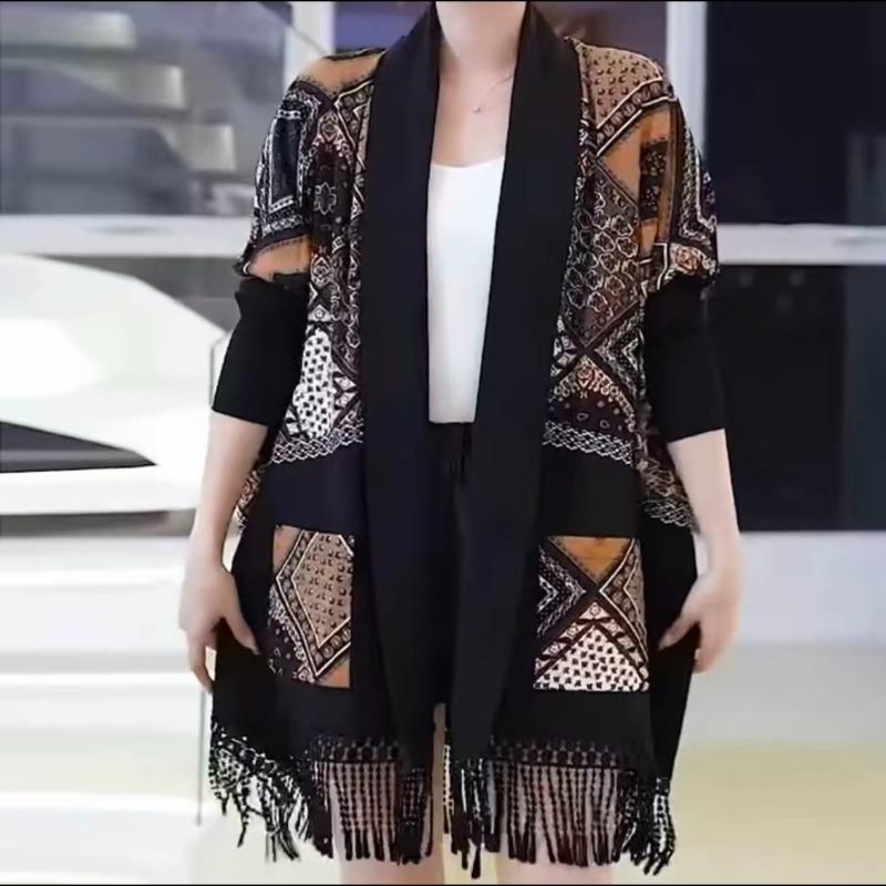 Middle-aged and elderly women's spring and autumn fashion long outer wear